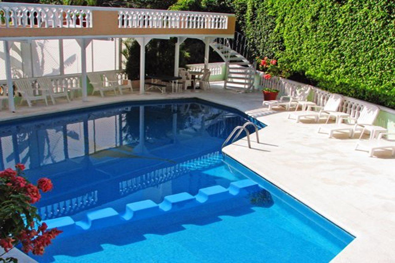 Hotel And Club Aladinos Акапулко Екстериор снимка