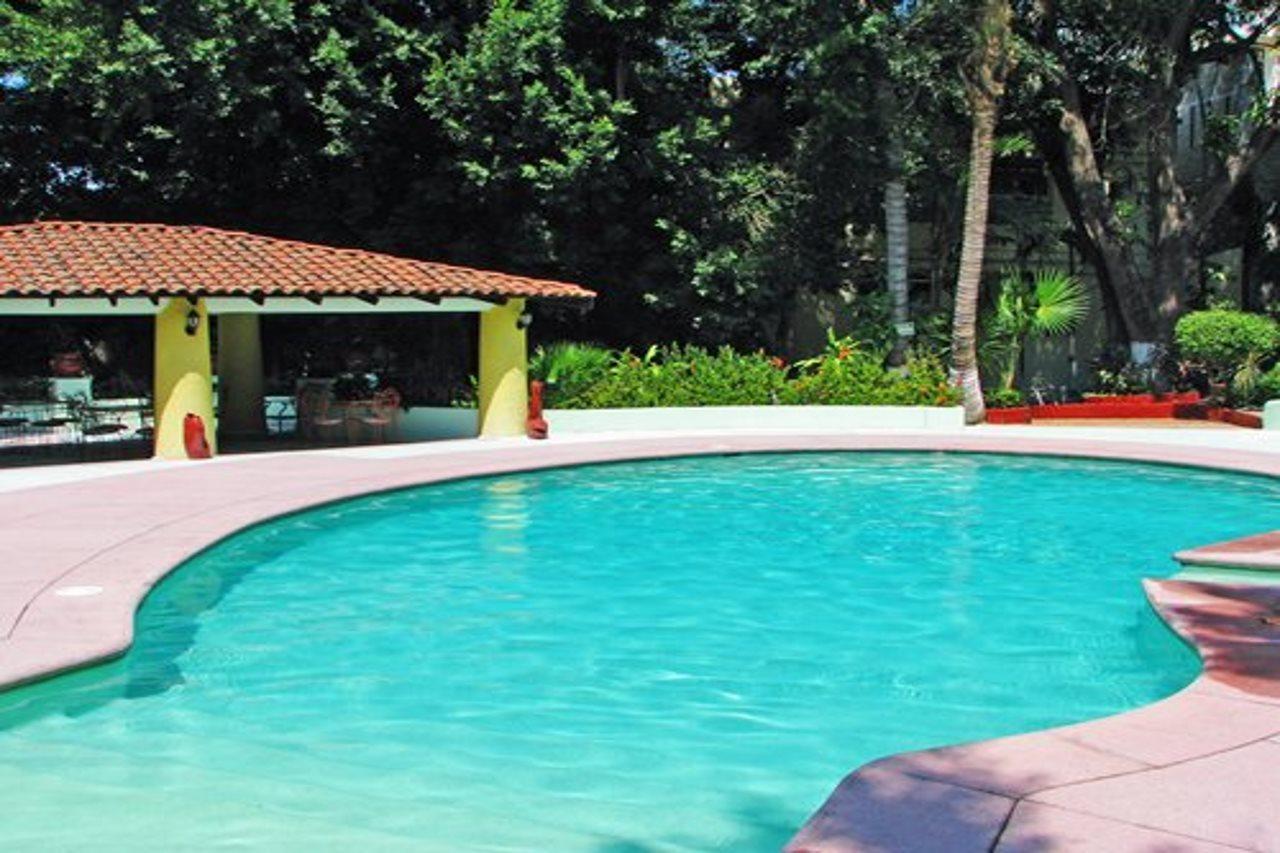 Hotel And Club Aladinos Акапулко Екстериор снимка